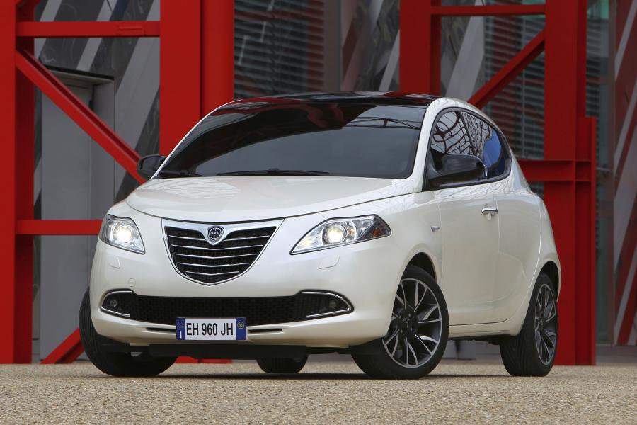  Lancia Ypsilon 2011 года  (фото 45 из 96)